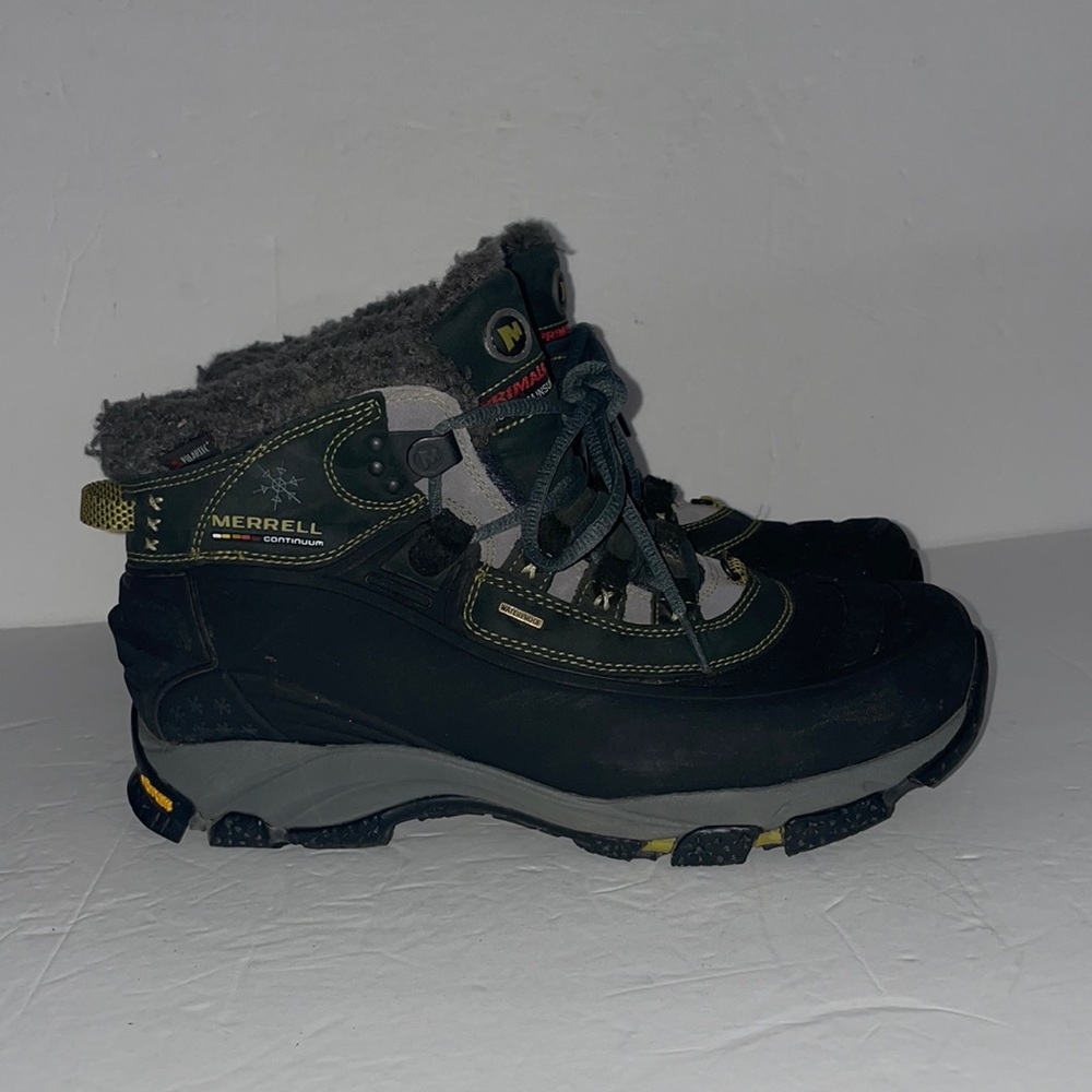 Merrell continuum waterproof  size 9.5 women’s